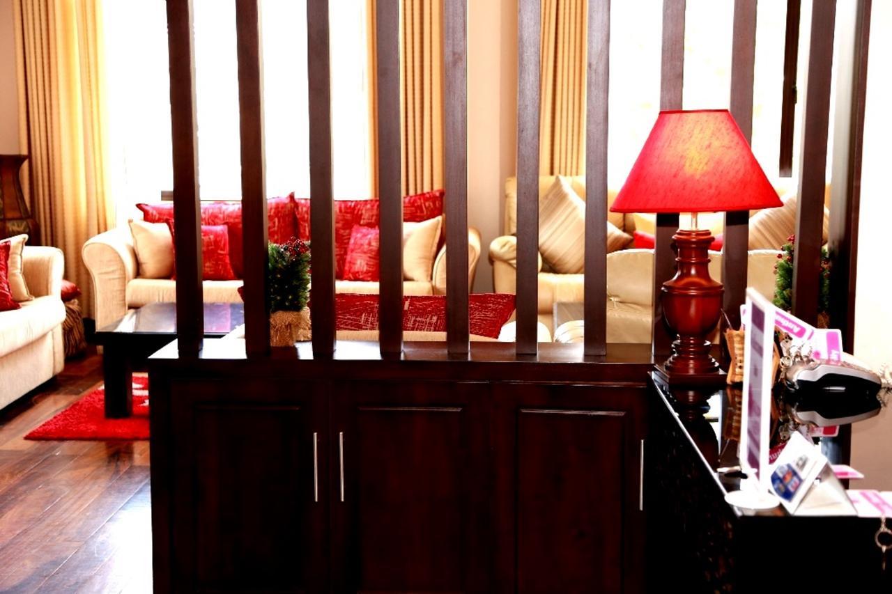 Glory Bush Boutique Villa นูวาราเอลิยา ภายนอก รูปภาพ