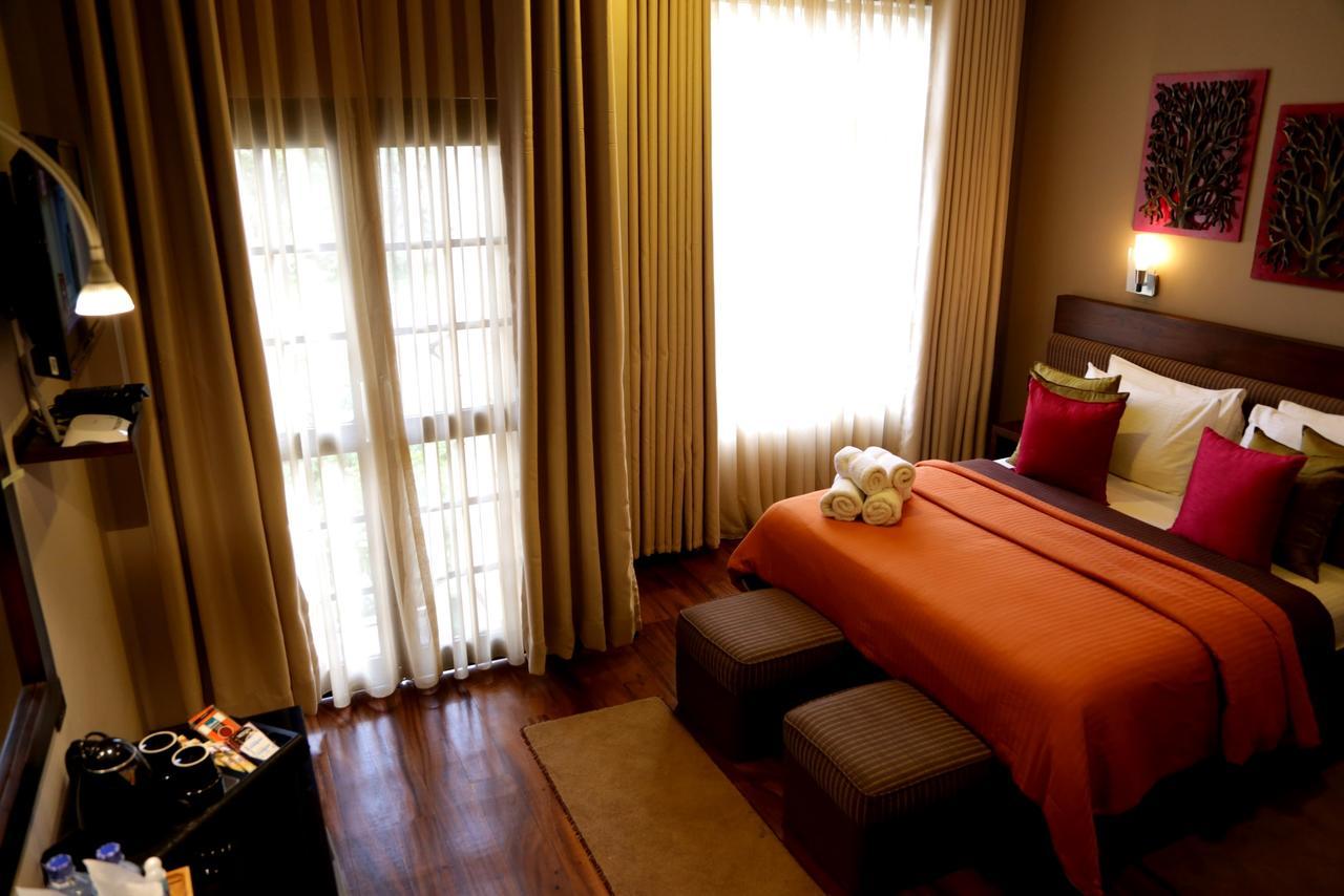 Glory Bush Boutique Villa นูวาราเอลิยา ภายนอก รูปภาพ